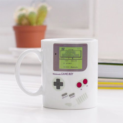 Taza-friki-termosensible-Nintendo-Game-Boy